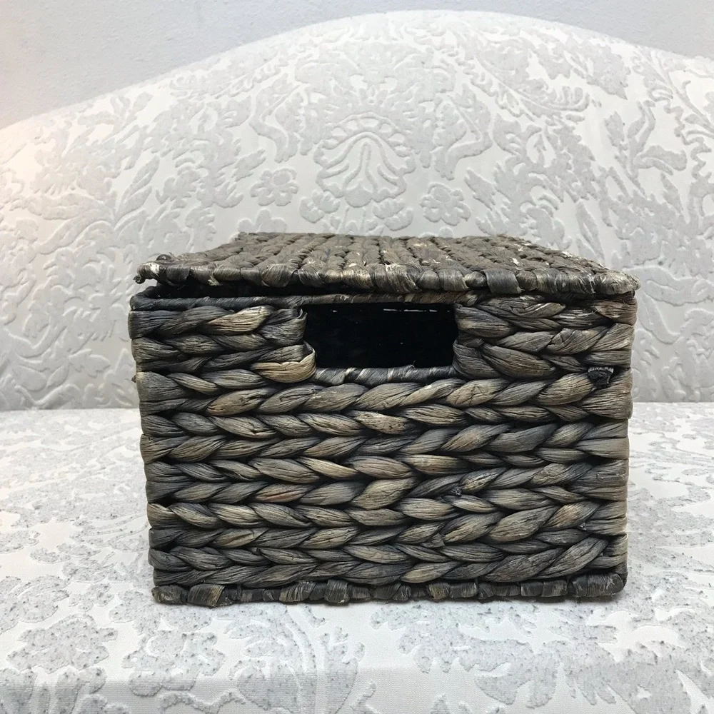 Natural Rustic Wicker Woven Hyacinth Storage Basket Box with Lid - LARGE